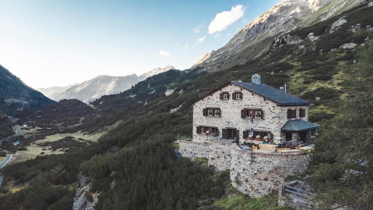 Madrisa Lodge Klosters-Serneus Extérieur photo