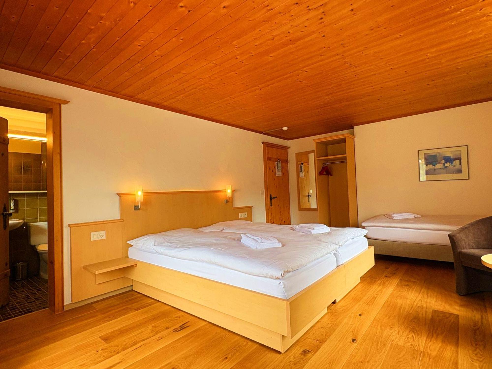 Madrisa Lodge Klosters-Serneus Extérieur photo