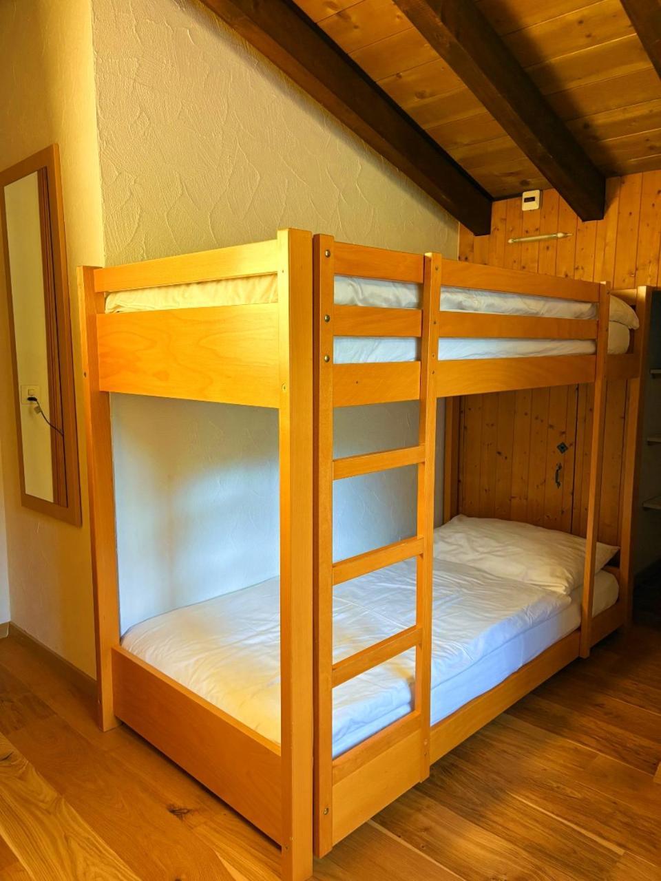 Madrisa Lodge Klosters-Serneus Extérieur photo