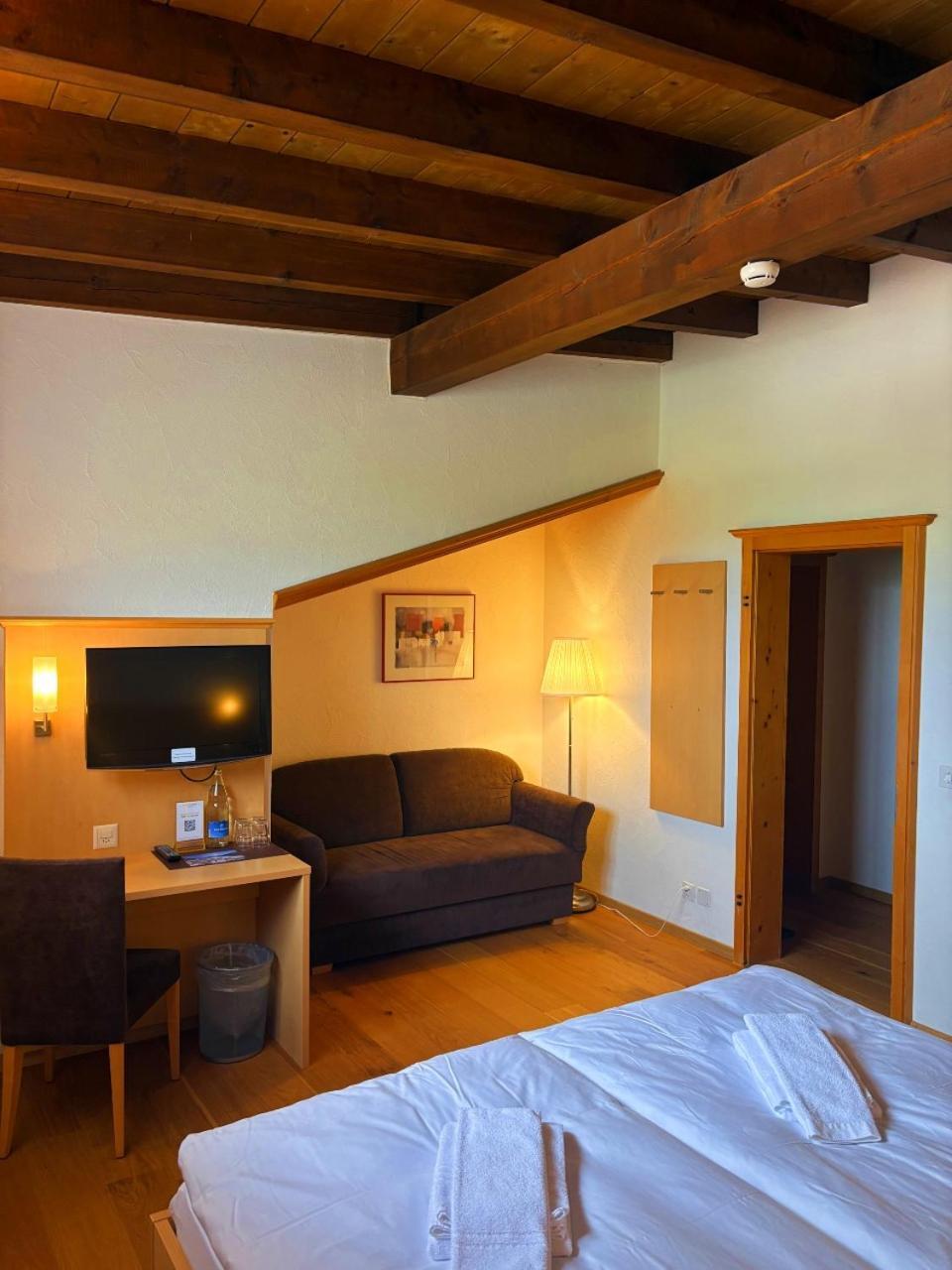 Madrisa Lodge Klosters-Serneus Extérieur photo