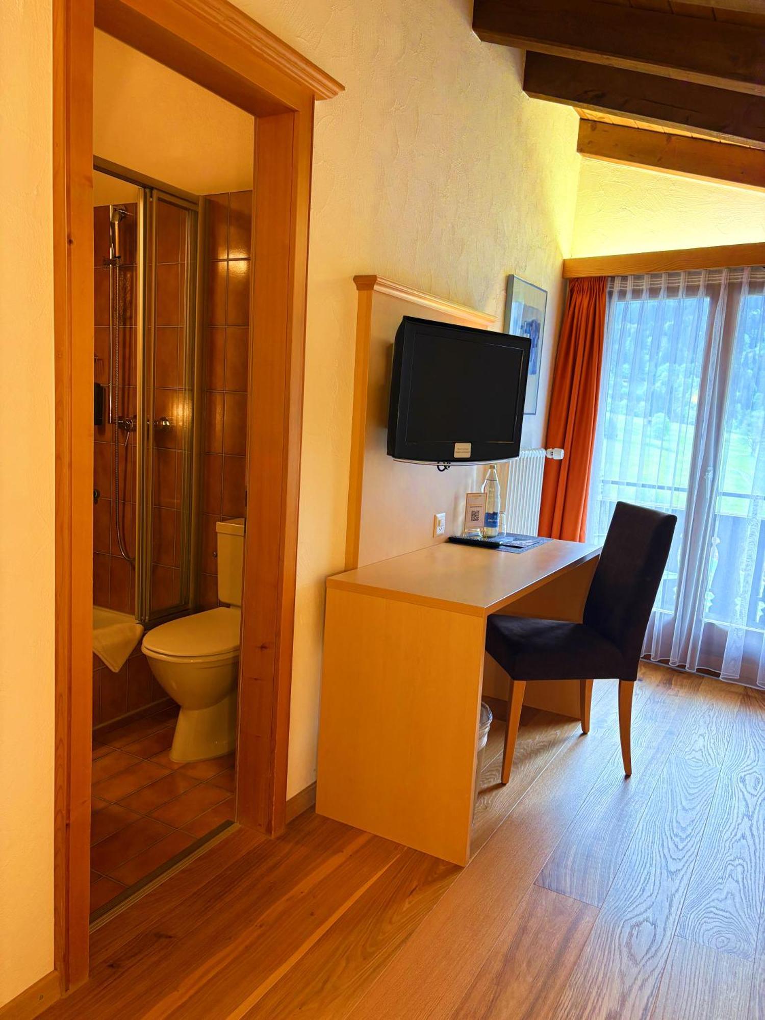 Madrisa Lodge Klosters-Serneus Extérieur photo