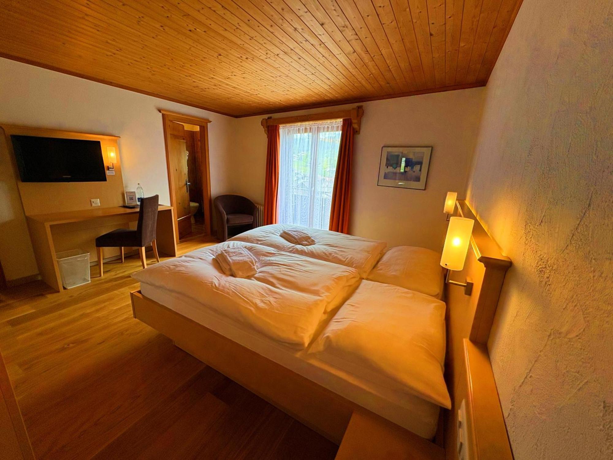 Madrisa Lodge Klosters-Serneus Extérieur photo